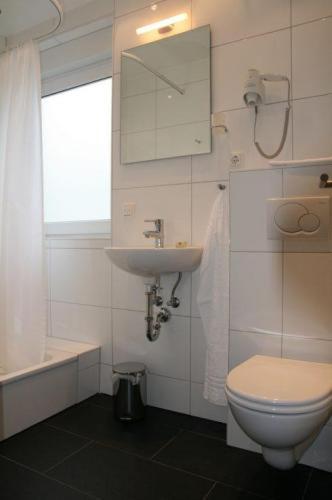 Apartment-Haus Кьолн Екстериор снимка
